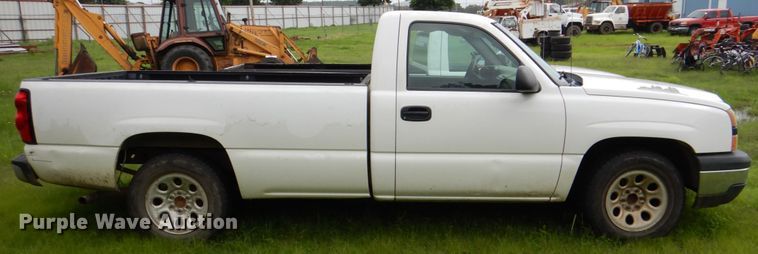 image for item HC9298 2007 Chevrolet Silverado 1500  pickup truck