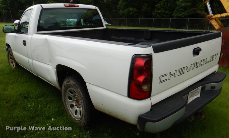 image for item HC9298 2007 Chevrolet Silverado 1500  pickup truck