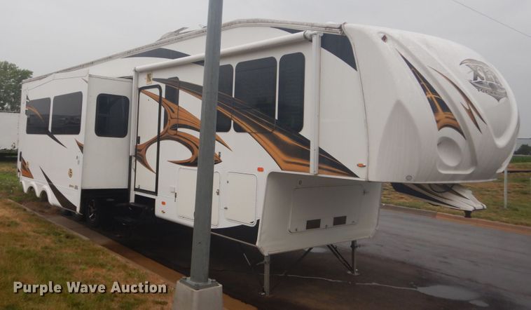 image for item HI9912 2011 Forest River XLR   toy hauler camper