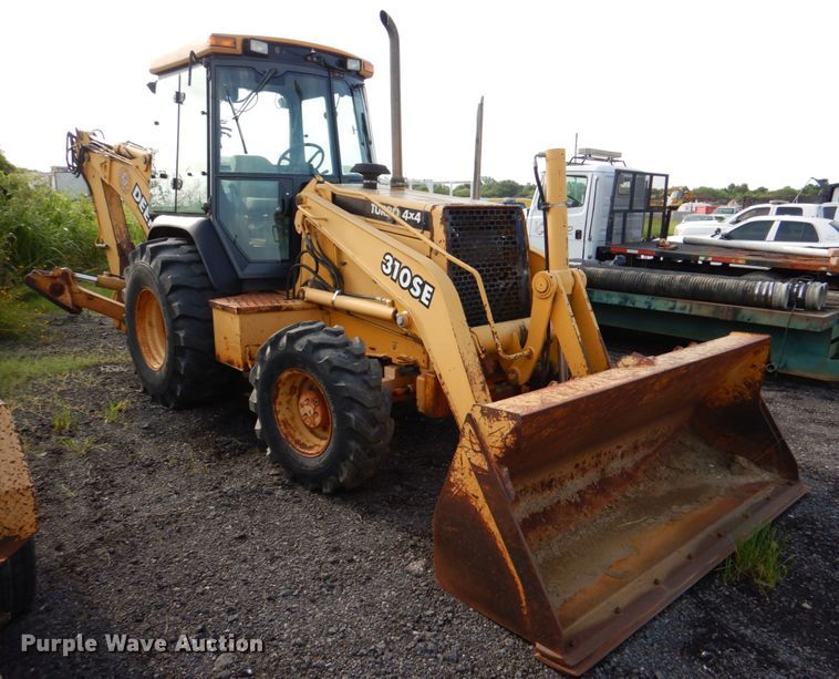 image for item IA9955 2000 John Deere 310SE  backhoe