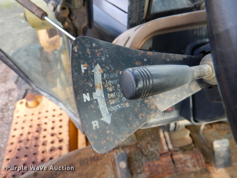 image for item IA9955 2000 John Deere 310SE  backhoe