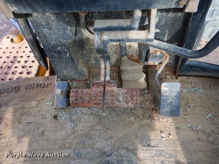 image for item IA9955 2000 John Deere 310SE  backhoe