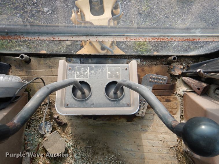 image for item IA9955 2000 John Deere 310SE  backhoe