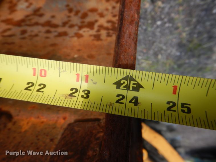 image for item IA9955 2000 John Deere 310SE  backhoe