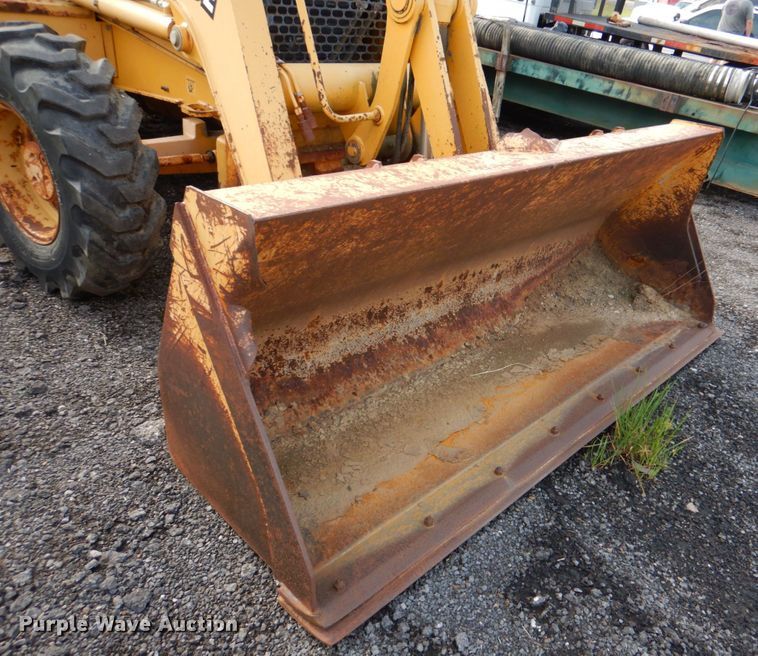 image for item IA9955 2000 John Deere 310SE  backhoe