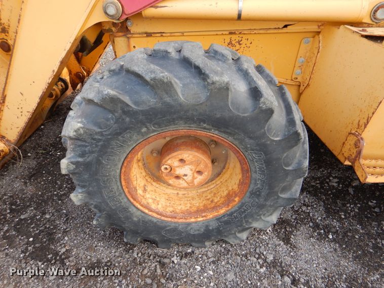 image for item IA9955 2000 John Deere 310SE  backhoe