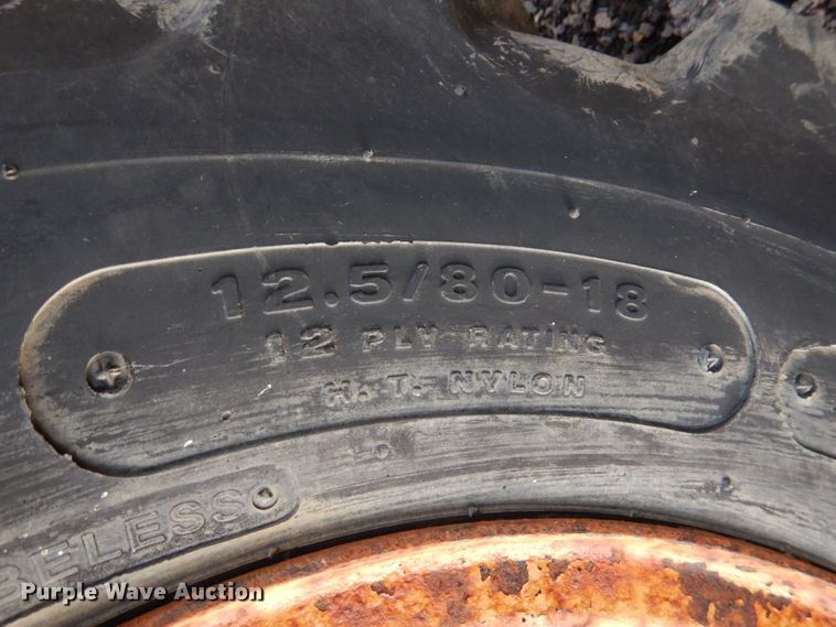 image for item IA9955 2000 John Deere 310SE  backhoe