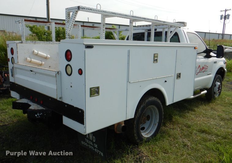 image for item IA9959 2000 Ford F450 Super Duty XLT  utility / service truck