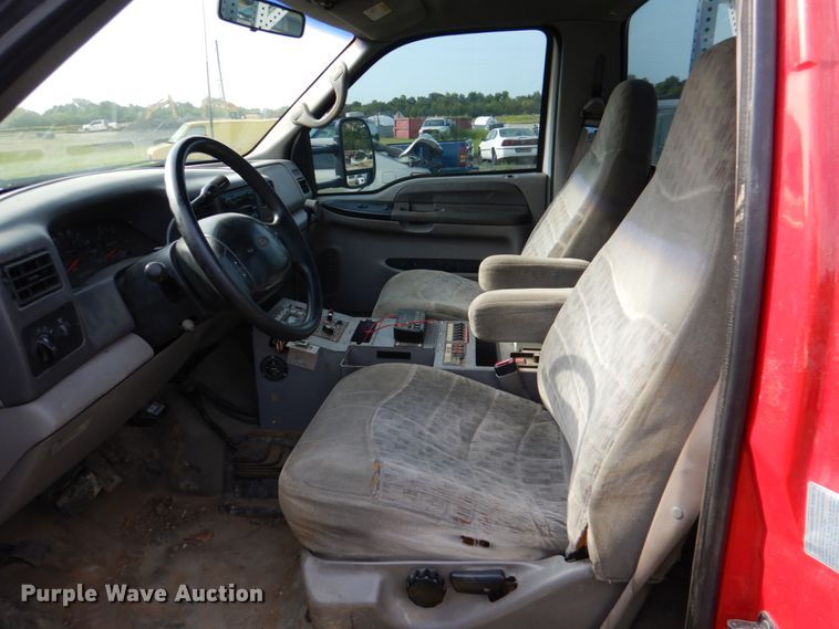 image for item IA9959 2000 Ford F450 Super Duty XLT  utility / service truck