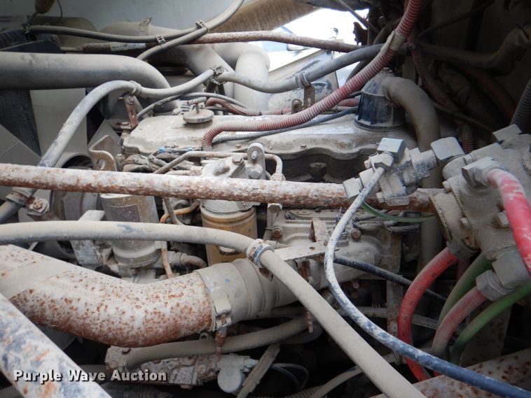 image for item IA9965 2002 Freightliner FL70  dump truck