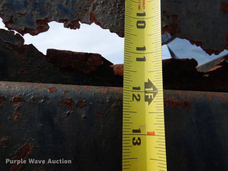 image for item IA9965 2002 Freightliner FL70  dump truck