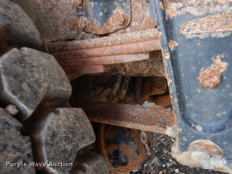 image for item IA9965 2002 Freightliner FL70  dump truck