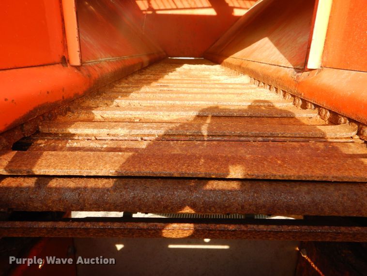 image for item IA9965 2002 Freightliner FL70  dump truck