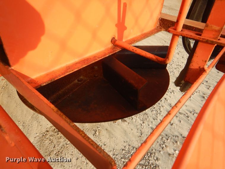 image for item IA9965 2002 Freightliner FL70  dump truck