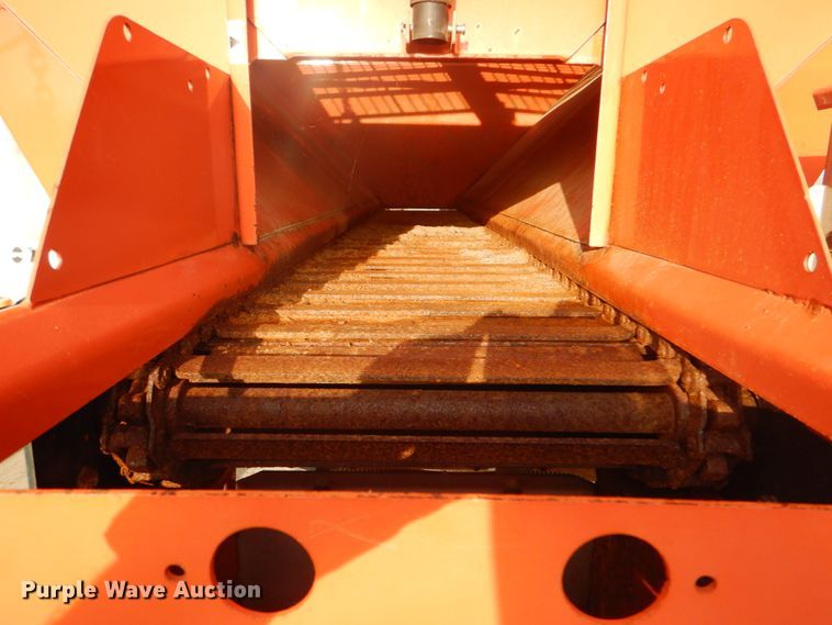 image for item IA9965 2002 Freightliner FL70  dump truck