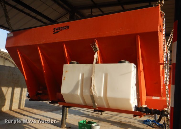 image for item IA9965 2002 Freightliner FL70  dump truck