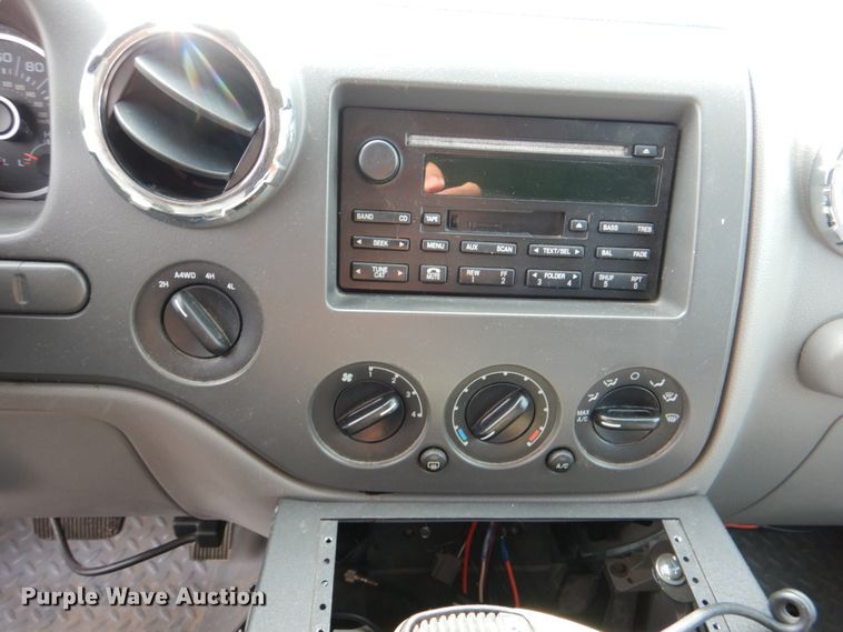 image for item IA9970 2005 Ford Expedition  SUV