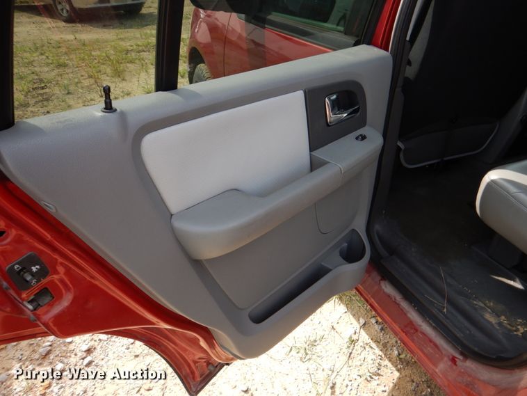 image for item IA9970 2005 Ford Expedition  SUV