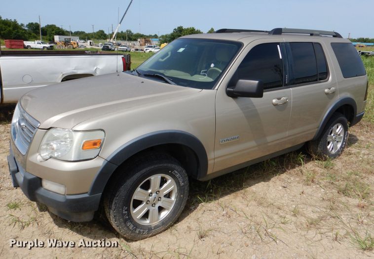 image for item IA9978 2007 Ford Explorer  SUV