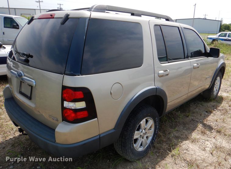 image for item IA9978 2007 Ford Explorer  SUV