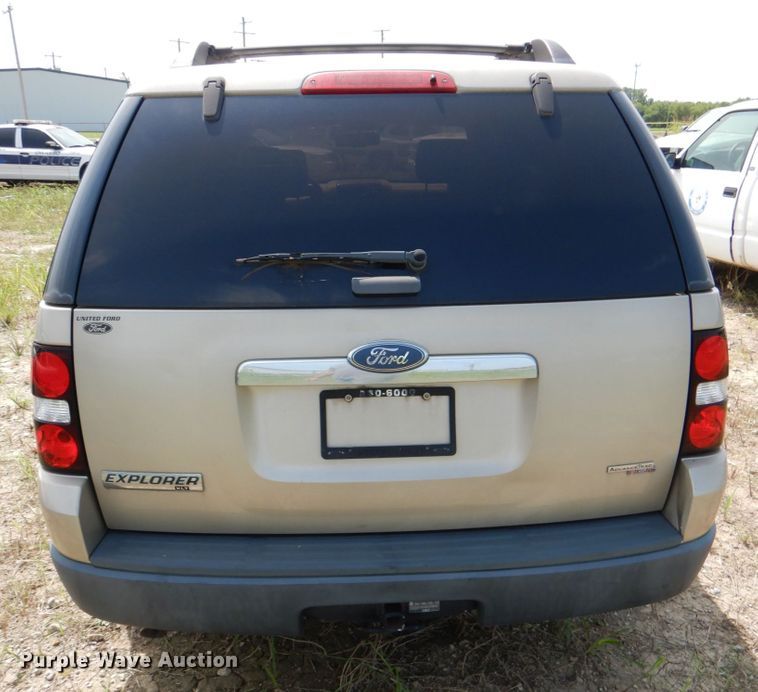image for item IA9978 2007 Ford Explorer  SUV