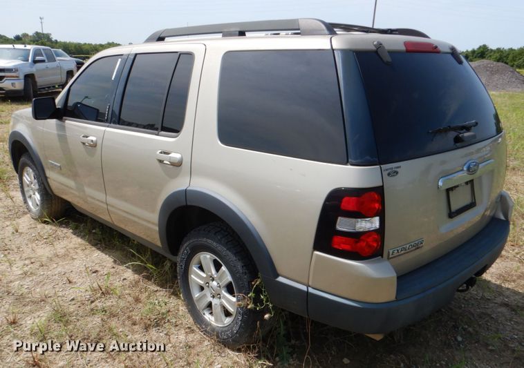 image for item IA9978 2007 Ford Explorer  SUV