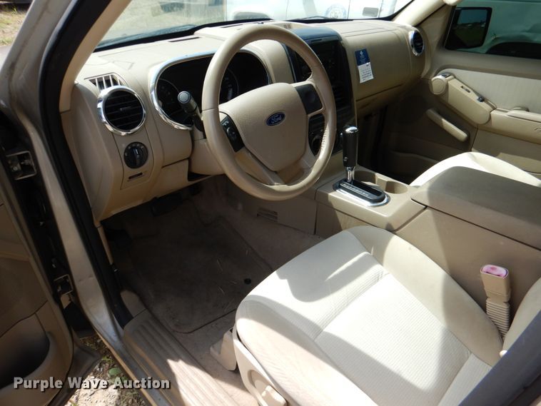 image for item IA9978 2007 Ford Explorer  SUV