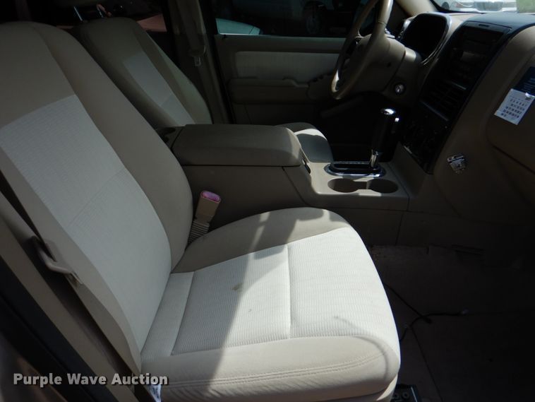 image for item IA9978 2007 Ford Explorer  SUV