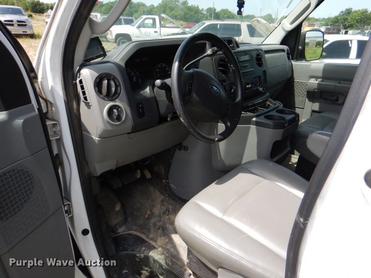 image for item IA9980 2009 Ford E350  van