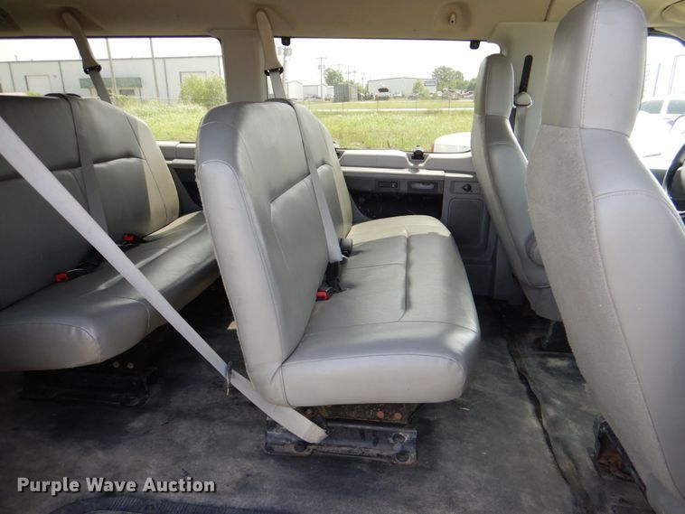 image for item IA9980 2009 Ford E350  van