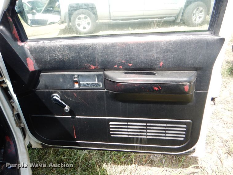 image for item IA9987 1994 Chevrolet C1500  pickup truck