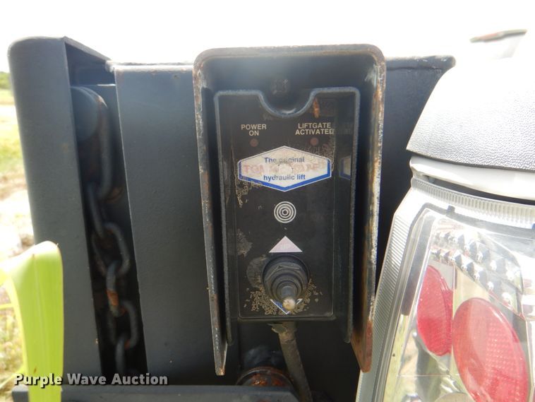 image for item IA9987 1994 Chevrolet C1500  pickup truck