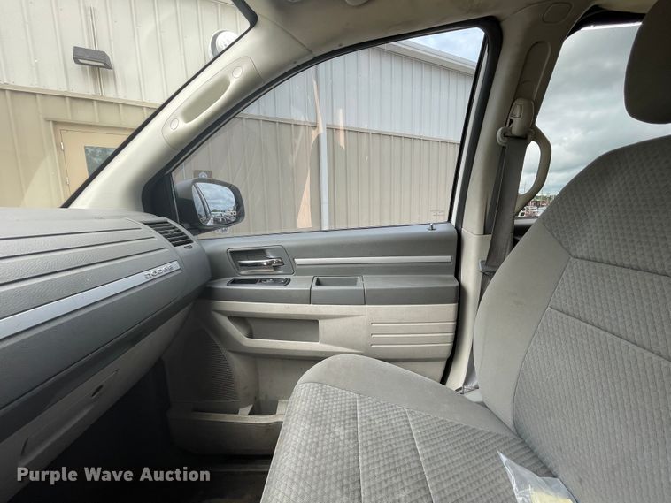 image for item IC9483 2010 Dodge Grand Caravan  van