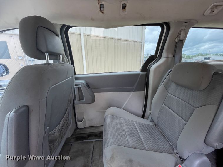 image for item IC9483 2010 Dodge Grand Caravan  van