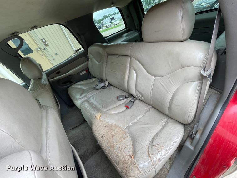 image for item IC9485 2000 GMC Yukon Denali  SUV