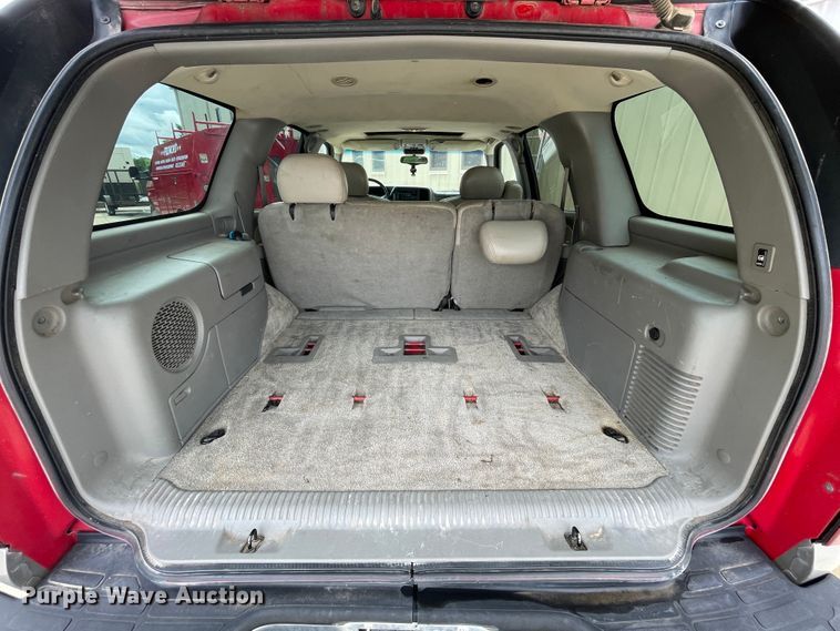 image for item IC9485 2000 GMC Yukon Denali  SUV