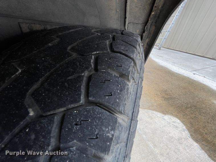 image for item IC9485 2000 GMC Yukon Denali  SUV