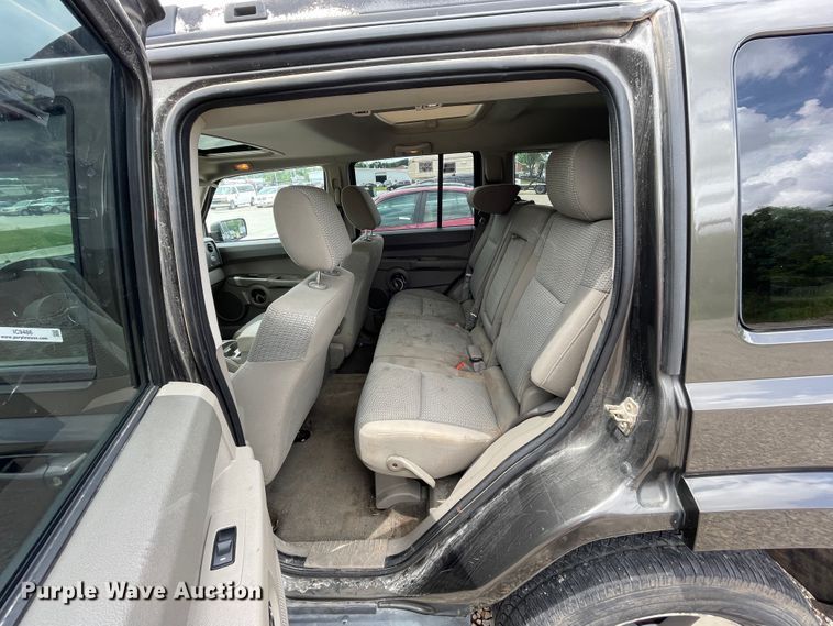 image for item IC9486 2006 Jeep Commander  SUV