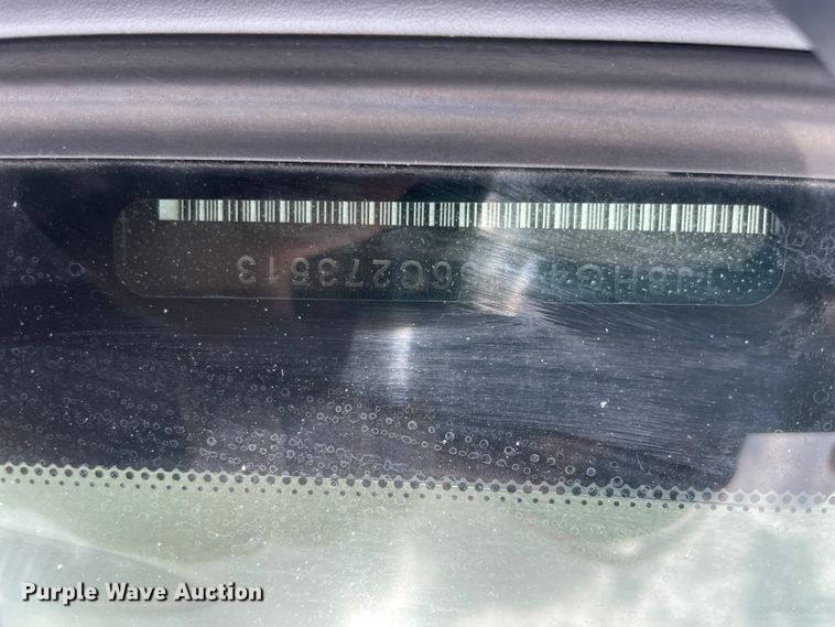 image for item IC9486 2006 Jeep Commander  SUV