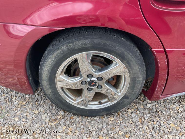 image for item IC9487 2003 Pontiac Bonneville