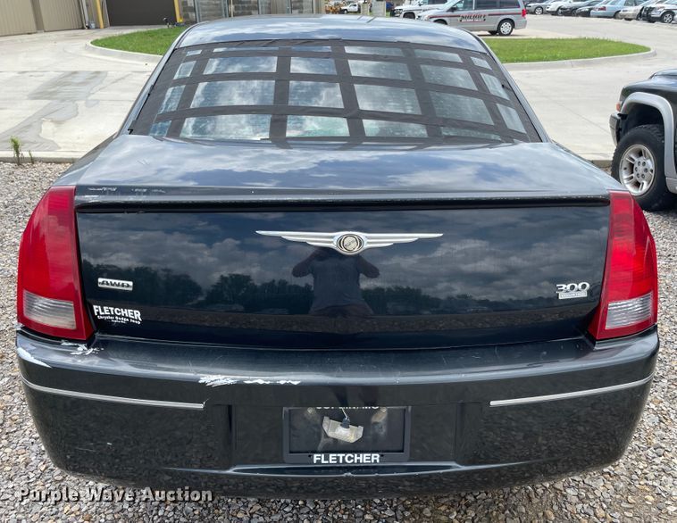 image for item IC9488 2006 Chrysler 300