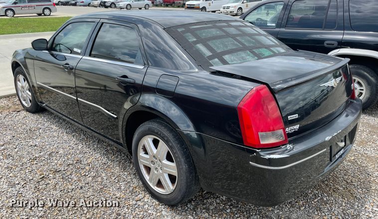 image for item IC9488 2006 Chrysler 300