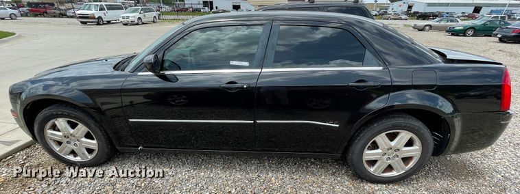 image for item IC9488 2006 Chrysler 300