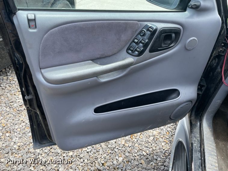 image for item IC9489 1999 Dodge Durango  SUV