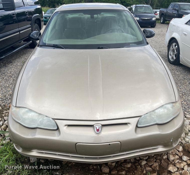 image for item IC9490 2004 Chevrolet Monte Carlo