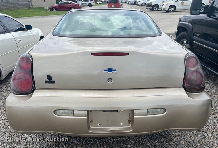 image for item IC9490 2004 Chevrolet Monte Carlo