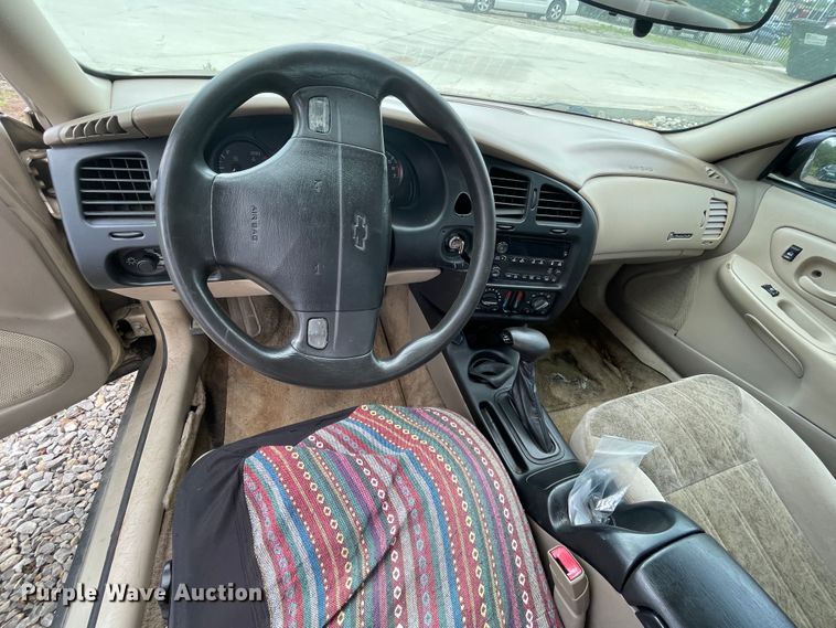 image for item IC9490 2004 Chevrolet Monte Carlo