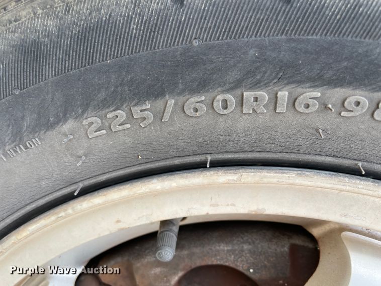 image for item IC9490 2004 Chevrolet Monte Carlo