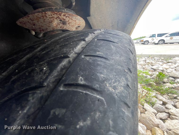 image for item IC9490 2004 Chevrolet Monte Carlo