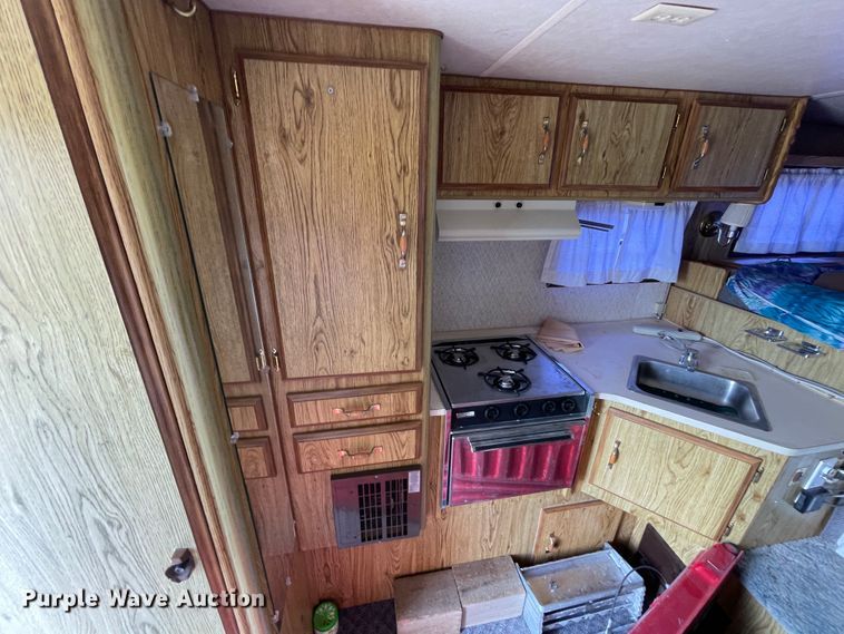 image for item IC9491 1998 Ford F150  pickup truck